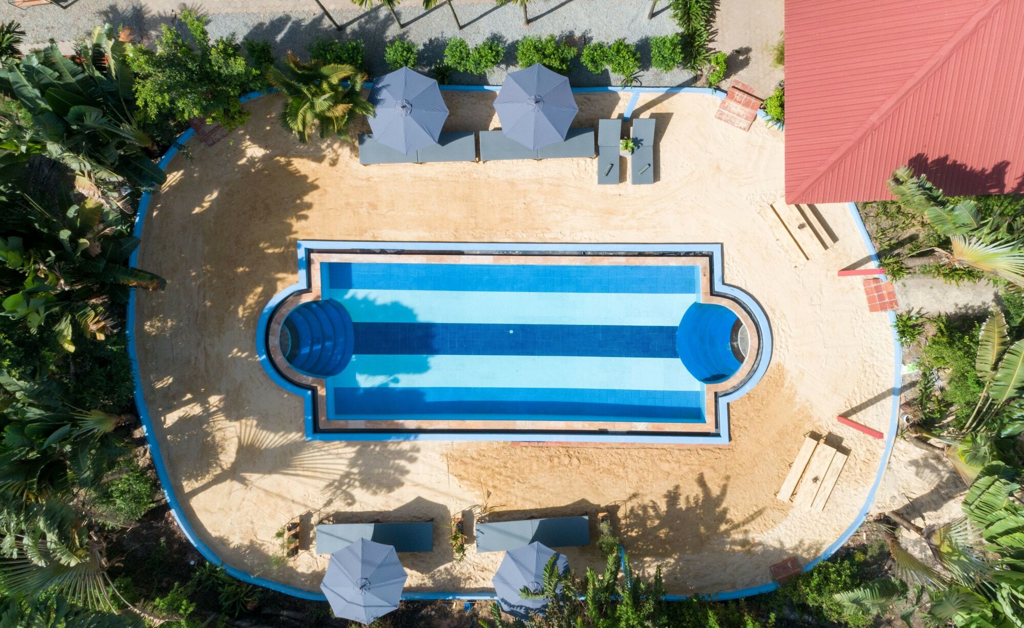 Barefoot Backpacker Resort シェムリアップ エクステリア 写真